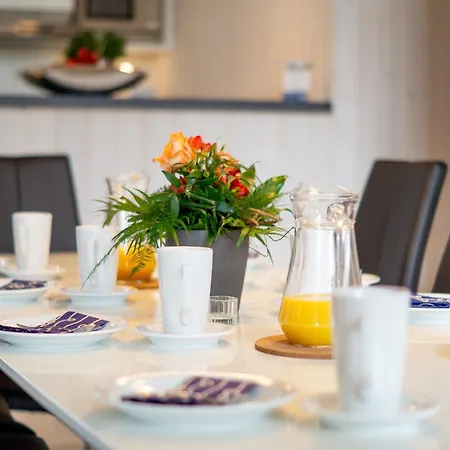 Skandinavisches Fuer 10 Personen